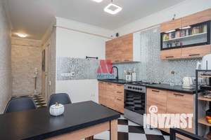 2-к квартира, вторичка, 53м2, 1/6 этаж