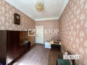 2-к квартира, вторичка, 50м2, 1/4 этаж