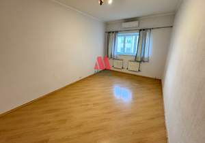 3-к квартира, вторичка, 91м2, 4/4 этаж