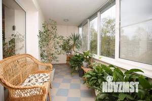 4-к квартира, вторичка, 136м2, 2/8 этаж