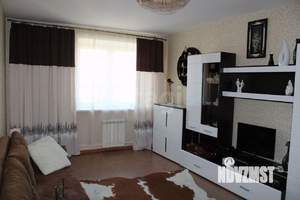 2-к квартира, вторичка, 63м2, 9/10 этаж