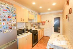 3-к квартира, вторичка, 65м2, 4/10 этаж
