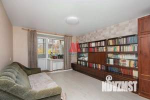 3-к квартира, вторичка, 60м2, 1/9 этаж