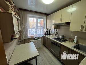 3-к квартира, вторичка, 62м2, 1/5 этаж