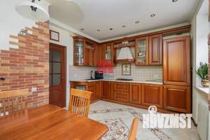 3-к квартира, вторичка, 81м2, 3/3 этаж