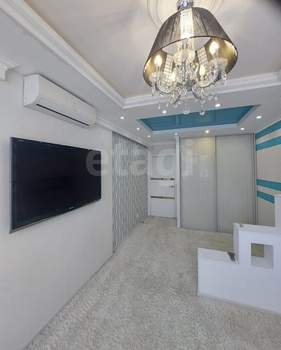 3-к квартира, вторичка, 90м2, 3/17 этаж