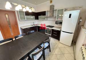 3-к квартира, вторичка, 91м2, 4/4 этаж