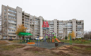 4-к квартира, вторичка, 77м2, 1/9 этаж