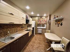 2-к квартира, вторичка, 64м2, 4/16 этаж