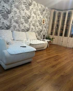 3-к квартира, вторичка, 87м2, 5/5 этаж