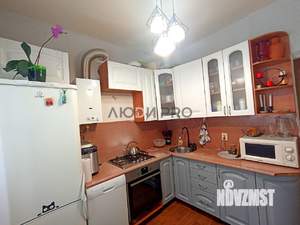 2-к квартира, вторичка, 60м2, 1/3 этаж