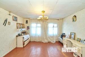 3-к квартира, вторичка, 52м2, 1/1 этаж