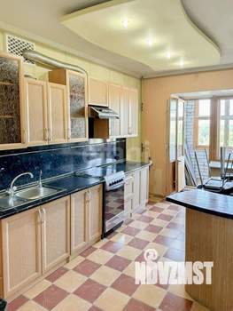 2-к квартира, вторичка, 62м2, 8/9 этаж