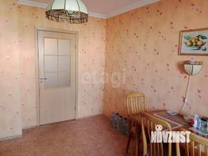 2-к квартира, вторичка, 61м2, 4/10 этаж
