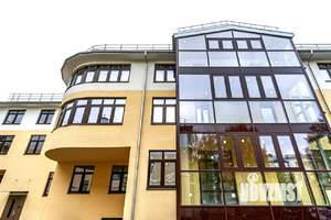 2-к квартира, вторичка, 76м2, 1/3 этаж