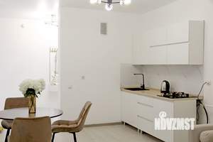 2-к квартира, вторичка, 61м2, 7/7 этаж