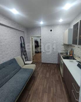 1-к квартира, вторичка, 42м2, 11/15 этаж