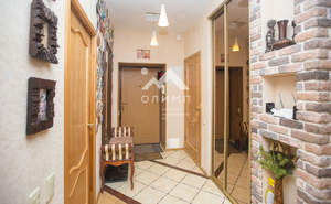 3-к квартира, вторичка, 56м2, 1/4 этаж