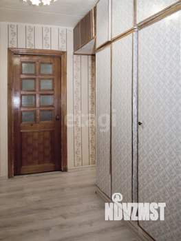 2-к квартира, вторичка, 50м2, 1/10 этаж