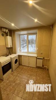 2-к квартира, вторичка, 48м2, 3/5 этаж