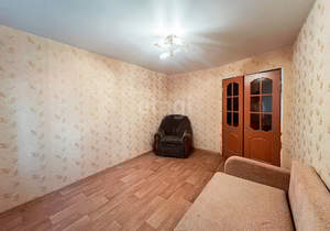 2-к квартира, вторичка, 43м2, 1/5 этаж
