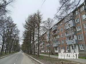 2-к квартира, вторичка, 45м2, 3/5 этаж