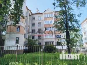 3-к квартира, вторичка, 103м2, 1/5 этаж