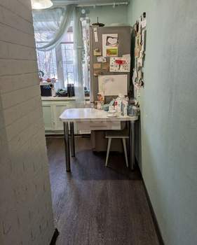 2-к квартира, вторичка, 44м2, 1/5 этаж