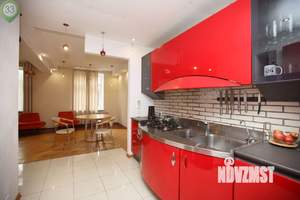 2-к квартира, вторичка, 84м2, 2/4 этаж