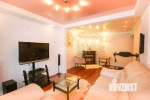 3-к квартира, вторичка, 87м2, 1/10 этаж