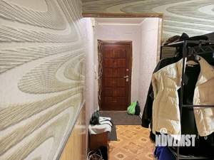 3-к квартира, вторичка, 58м2, 3/5 этаж