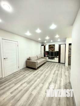 2-к квартира, вторичка, 45м2, 1/5 этаж