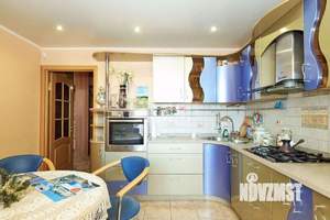 2-к квартира, вторичка, 57м2, 8/10 этаж