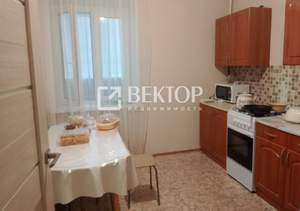 2-к квартира, вторичка, 60м2, 1/5 этаж