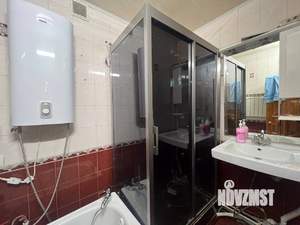 3-к квартира, вторичка, 74м2, 2/4 этаж