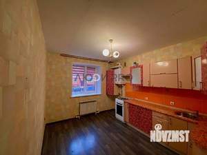 2-к квартира, вторичка, 53м2, 1/4 этаж