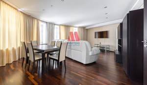 4-к квартира, вторичка, 144м2, 1/3 этаж