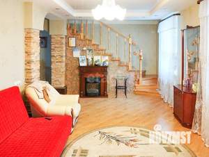 4-к квартира, вторичка, 108м2, 4/4 этаж