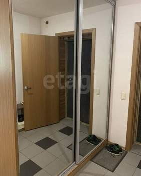 3-к квартира, вторичка, 63м2, 5/5 этаж