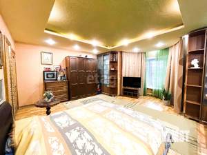 2-к квартира, вторичка, 75м2, 1/5 этаж
