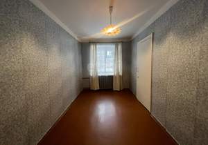 3-к квартира, вторичка, 54м2, 1/4 этаж