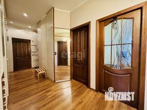 4-к квартира, вторичка, 98м2, 3/3 этаж