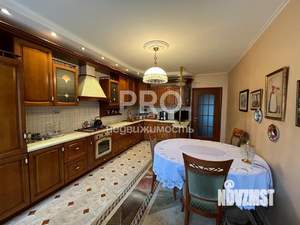 2-к квартира, вторичка, 91м2, 5/5 этаж