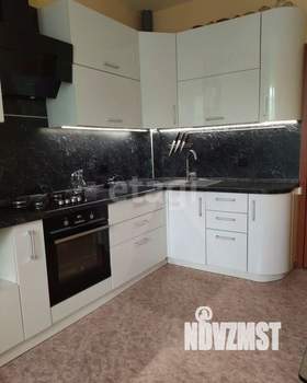2-к квартира, вторичка, 61м2, 3/8 этаж