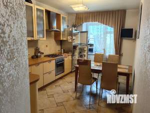 3-к квартира, вторичка, 82м2, 7/10 этаж