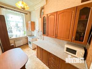 3-к квартира, вторичка, 71м2, 2/2 этаж