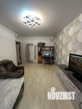 2-к квартира, вторичка, 54м2, 1/4 этаж