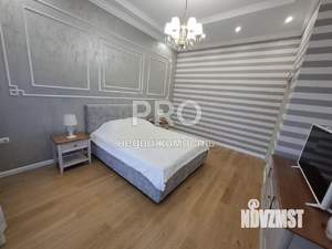 4-к квартира, вторичка, 200м2, 2/2 этаж