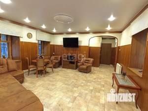 4-к квартира, вторичка, 106м2, 1/2 этаж