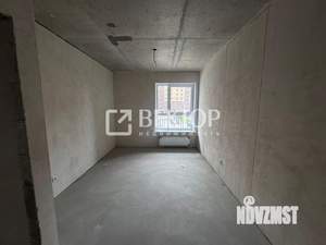 1-к квартира, вторичка, 37м2, 1/18 этаж